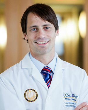Kevin Thomas Brumund, médico
